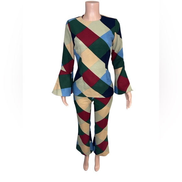 Colorful Geometric Women's Jumpsuit - Picture 4 of 7